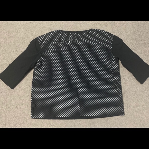 Lululemon blouse - Picture 2 of 2